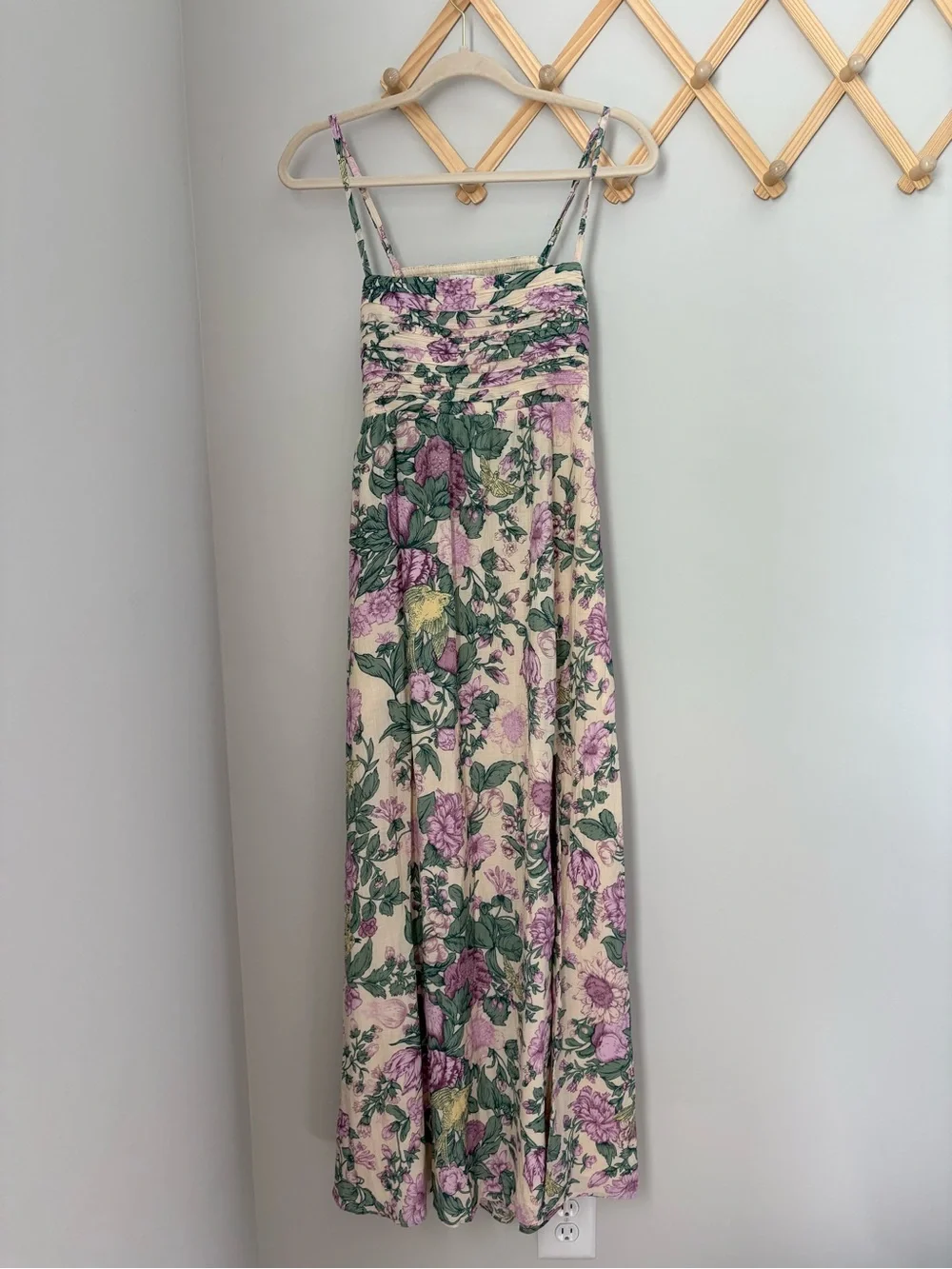Abercrombie & Fitch Floral Maxi Dress size Medium
